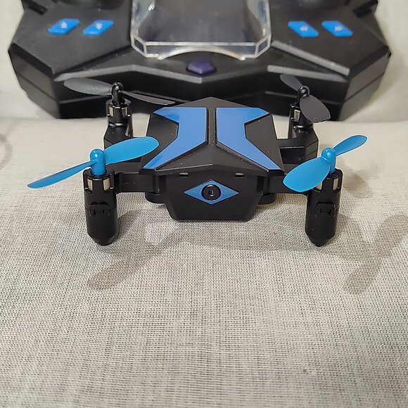 Mini Drone for Kids with 1080P Camera - Foldable FPV Drone 3D Flips - Picture 7 of 7